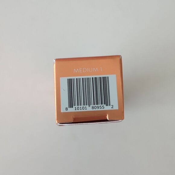 YENSA Beauty Super Serum Silk Concealer in Medium 1 - Picture 7 of 7